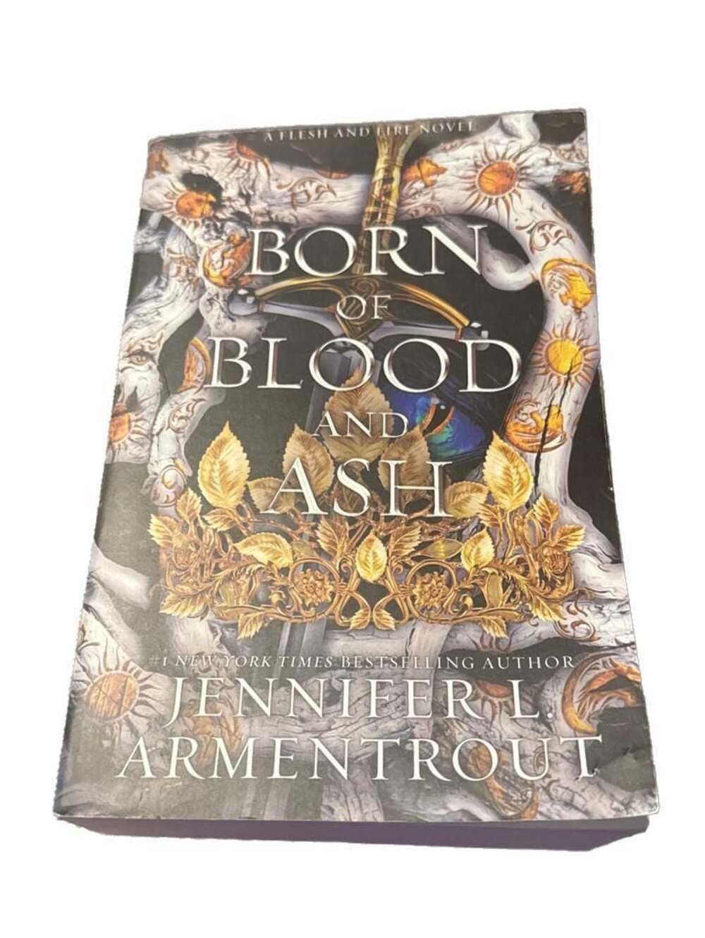 Born of Blood and Ash: A Flesh and Fire Novel by Jennifer L. Armentrout Pprbk